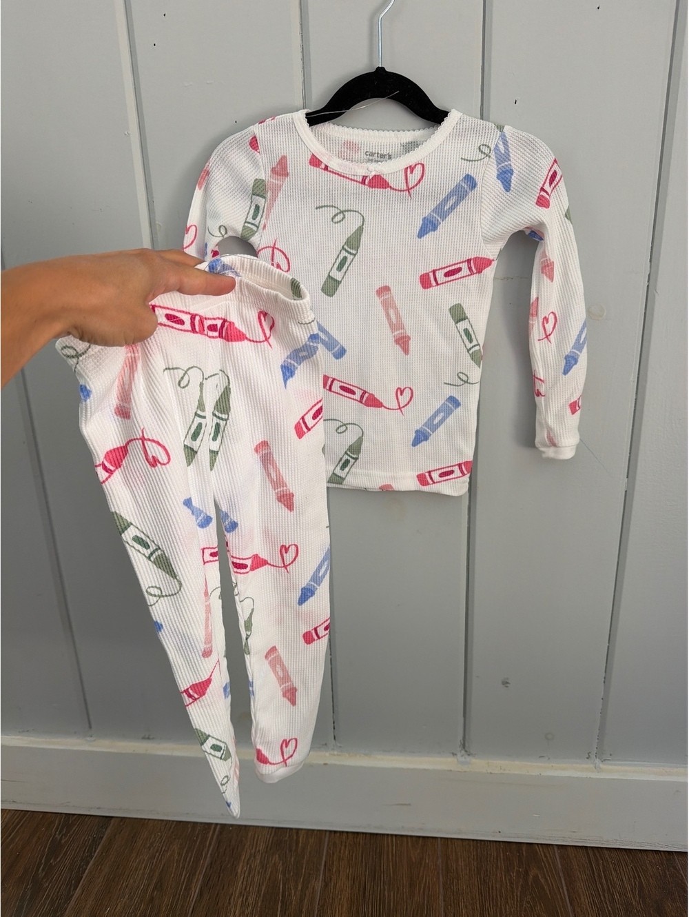 Carter's 2T Long Sleeve Pajama Set with Crayon Print NWOT